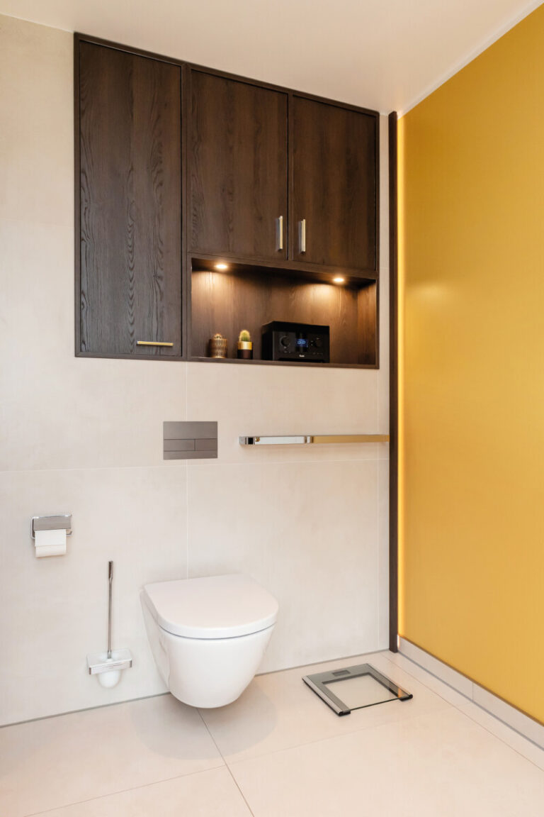 Bad-Umbau mit begehbarer Dusche – Karin Götz